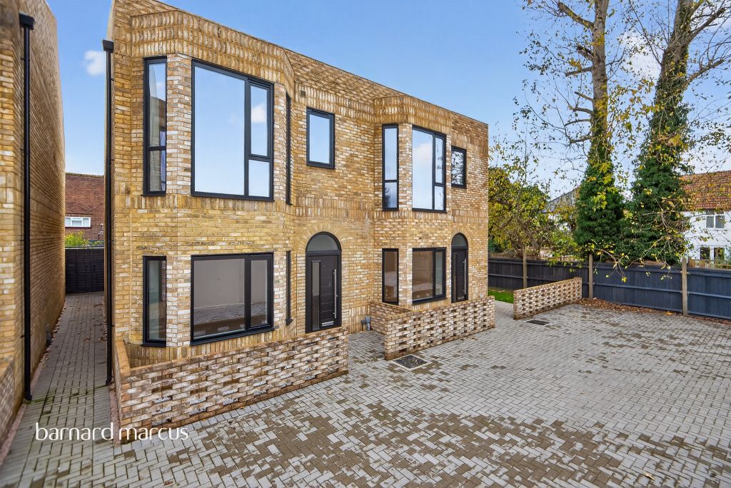 Property photo 1 of 10