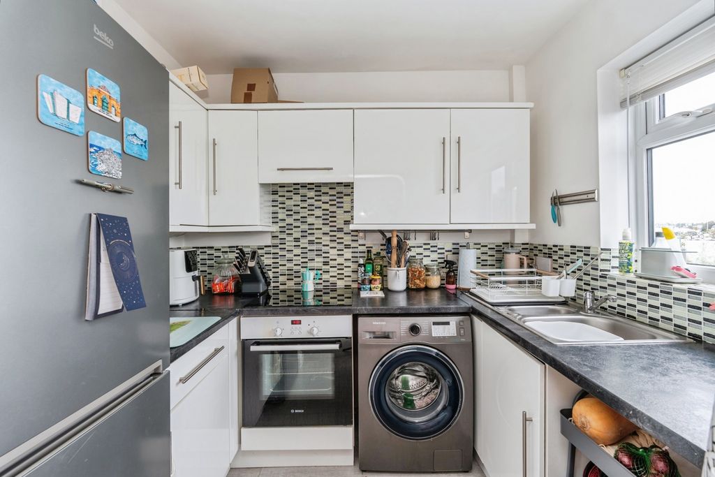 Property photo 3 of 13 Pbox-Img.Jpg