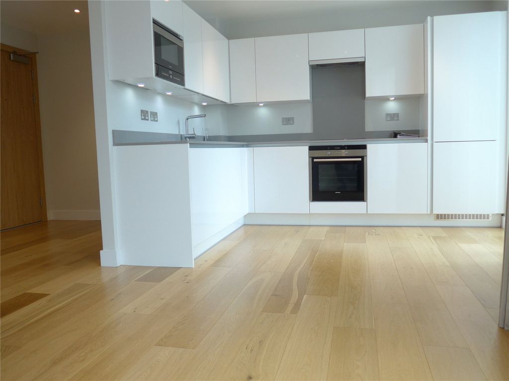 Property photo 2 of 4 Kitchen