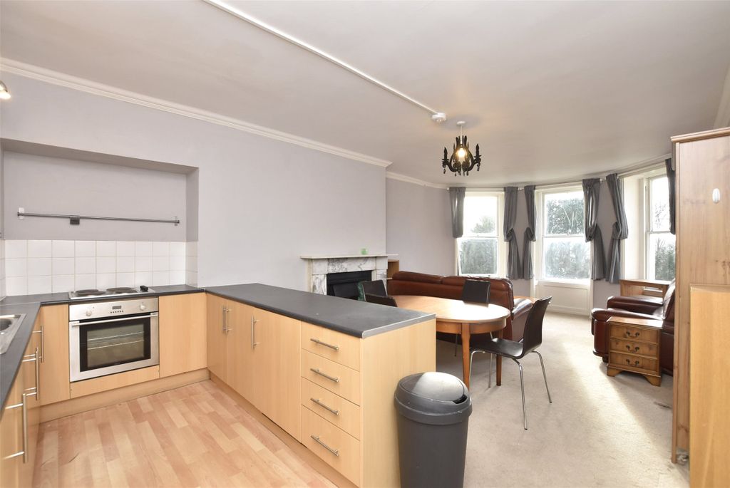 Property photo 3 of 8 Kitchen/Living Room