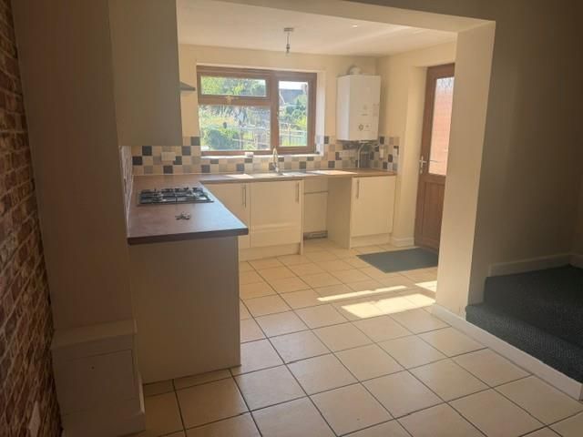 Property photo 2 of 14 Kitchen.Jpg