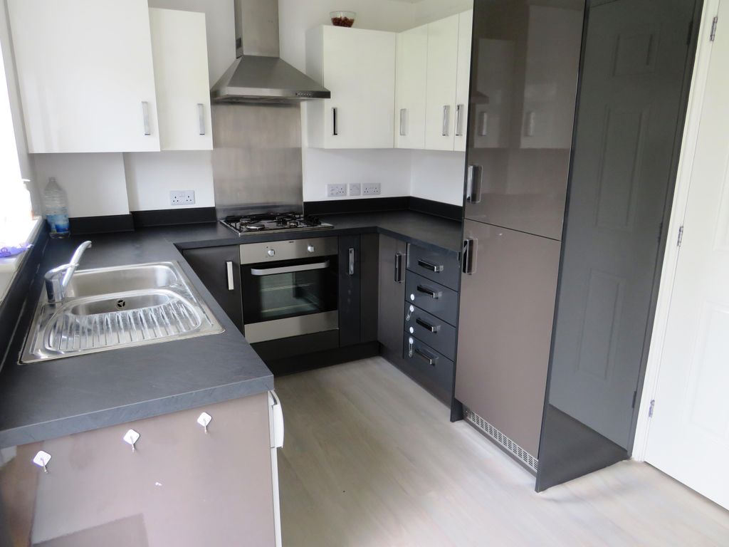 Property photo 3 of 9 View