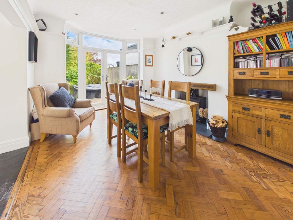 Property photo 3 of 30 Dining Room