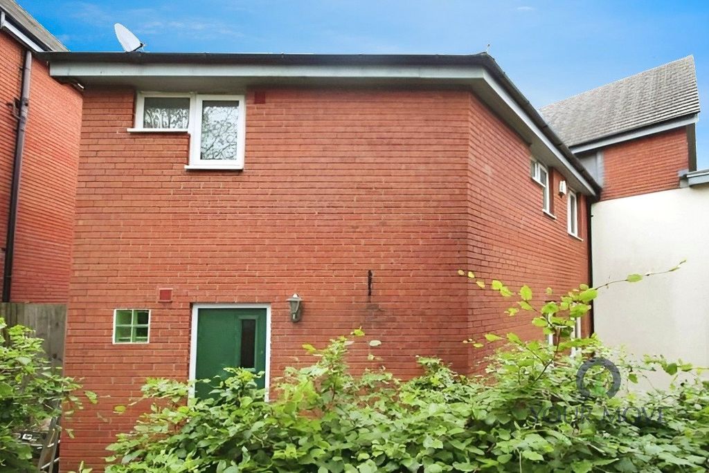 Property photo 1 of 10 Front