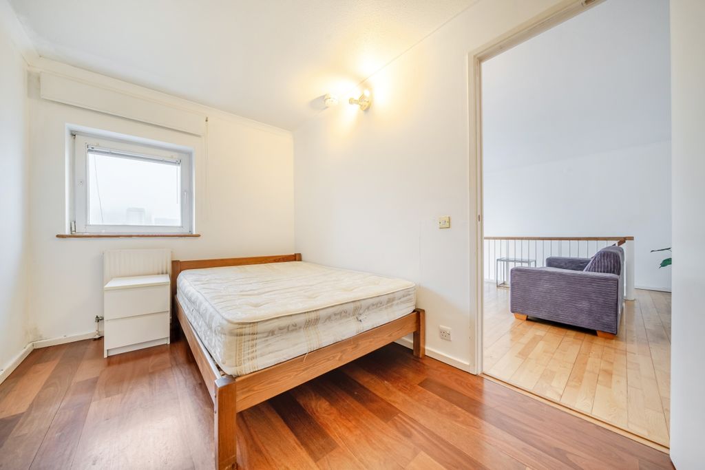 Property photo 2 of 7 1397337-7-695F8Ca...