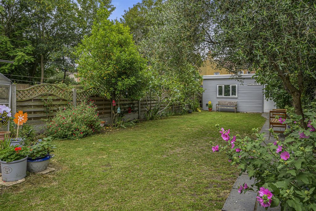 Property photo 1 of 31 14