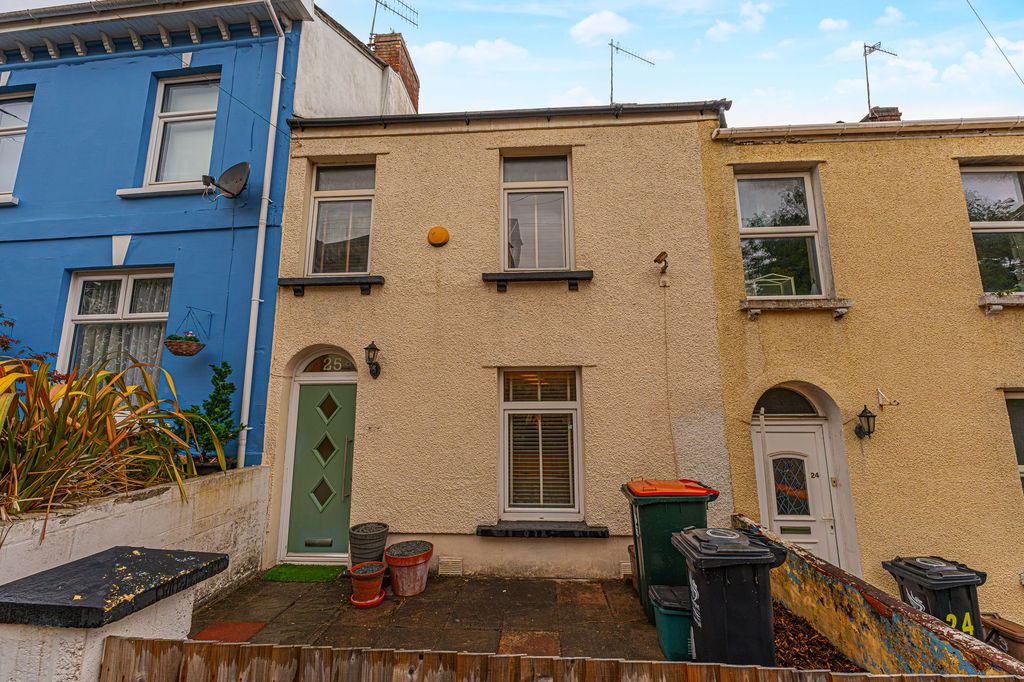 Property photo 1 of 27
