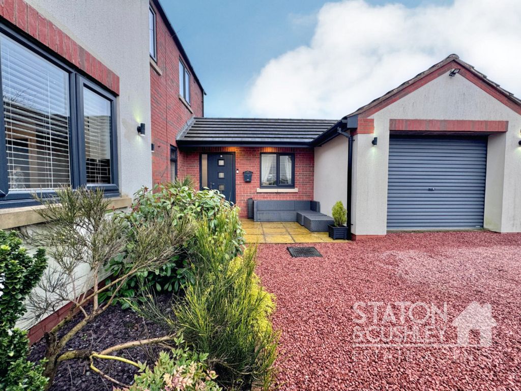 Property photo 2 of 30