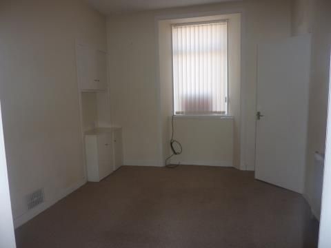 Property photo 2 of 5 Lounge