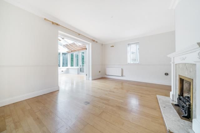 Property photo 3 of 11 Reception Room