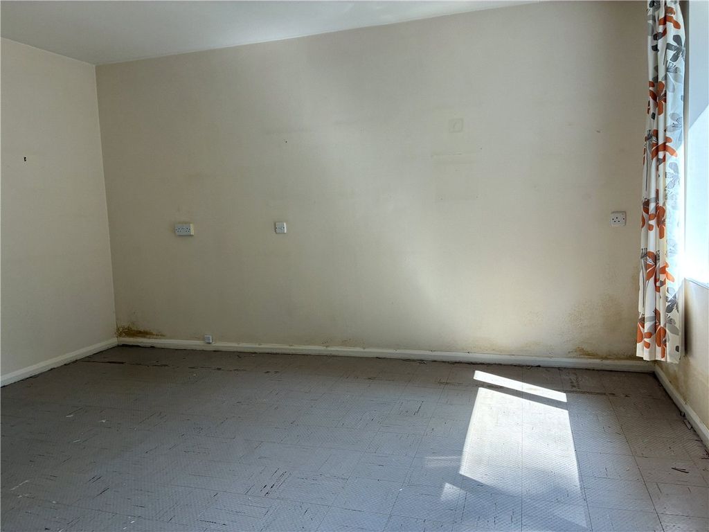 Property photo 1 of 15 Picture No. 01