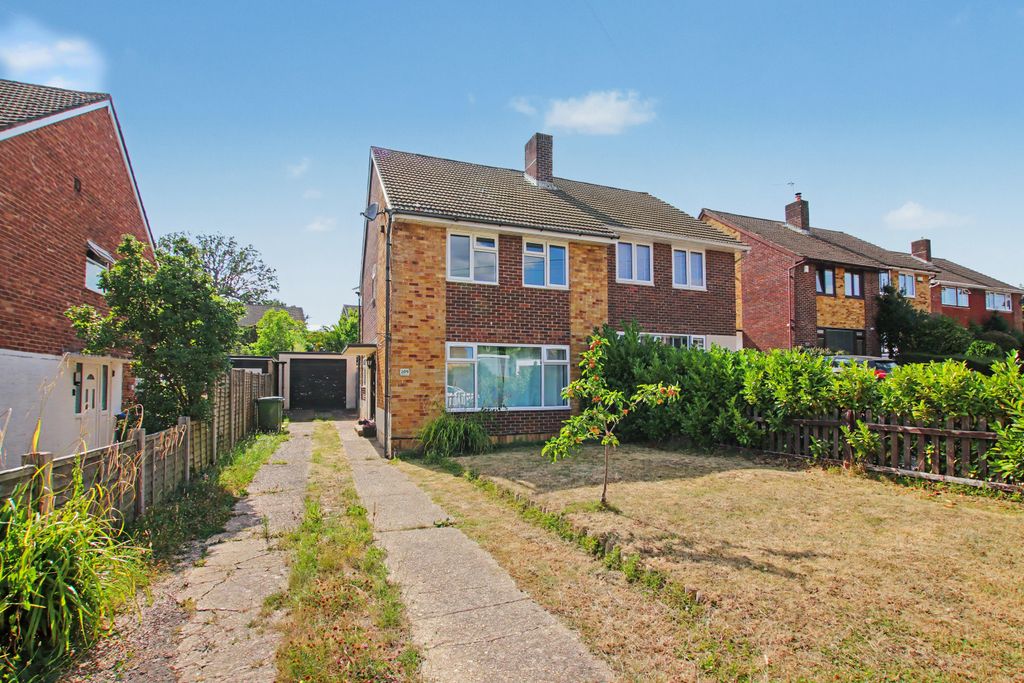 Property photo 1 of 11 Img_9794