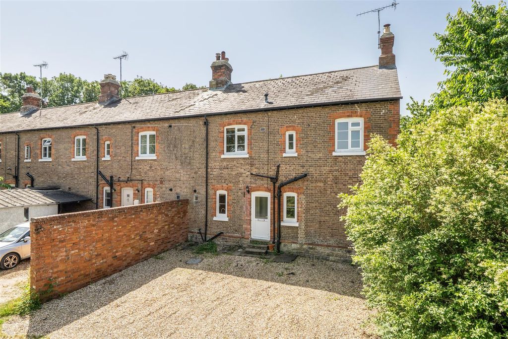 Property photo 1 of 15 5 Fordington Farm Cottages
