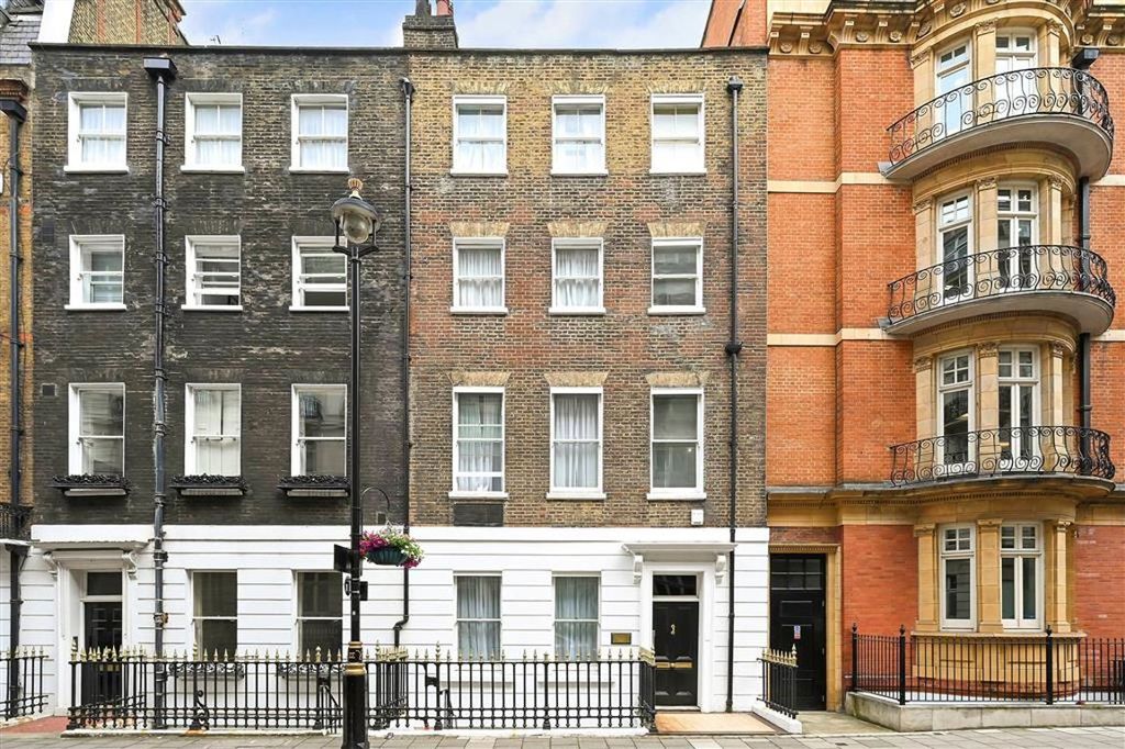 Property photo 1 of 5