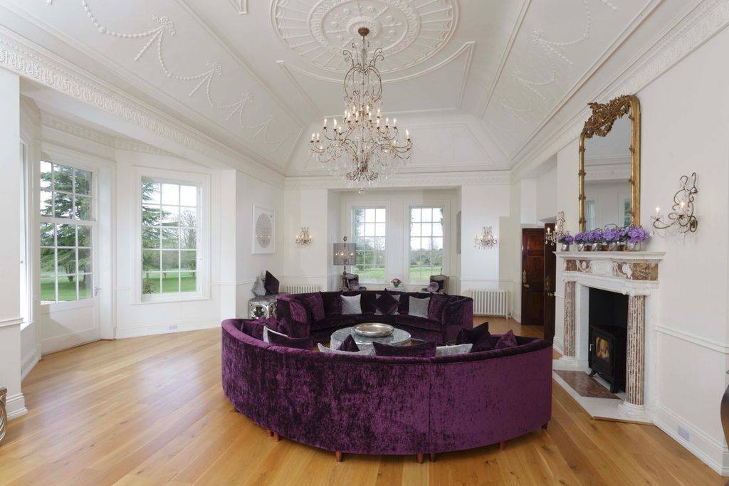 Property photo 3 of 19 Picture No. 08