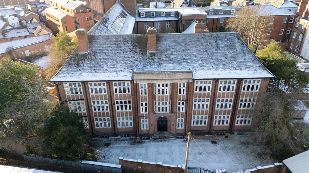 Property photo 1 of 23 Whole Block