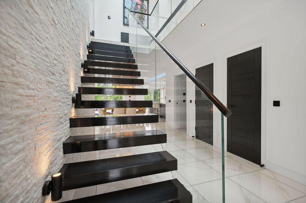 Additional image 16 of 4 bed detached house for saleClyde Grove, Crossford ML8