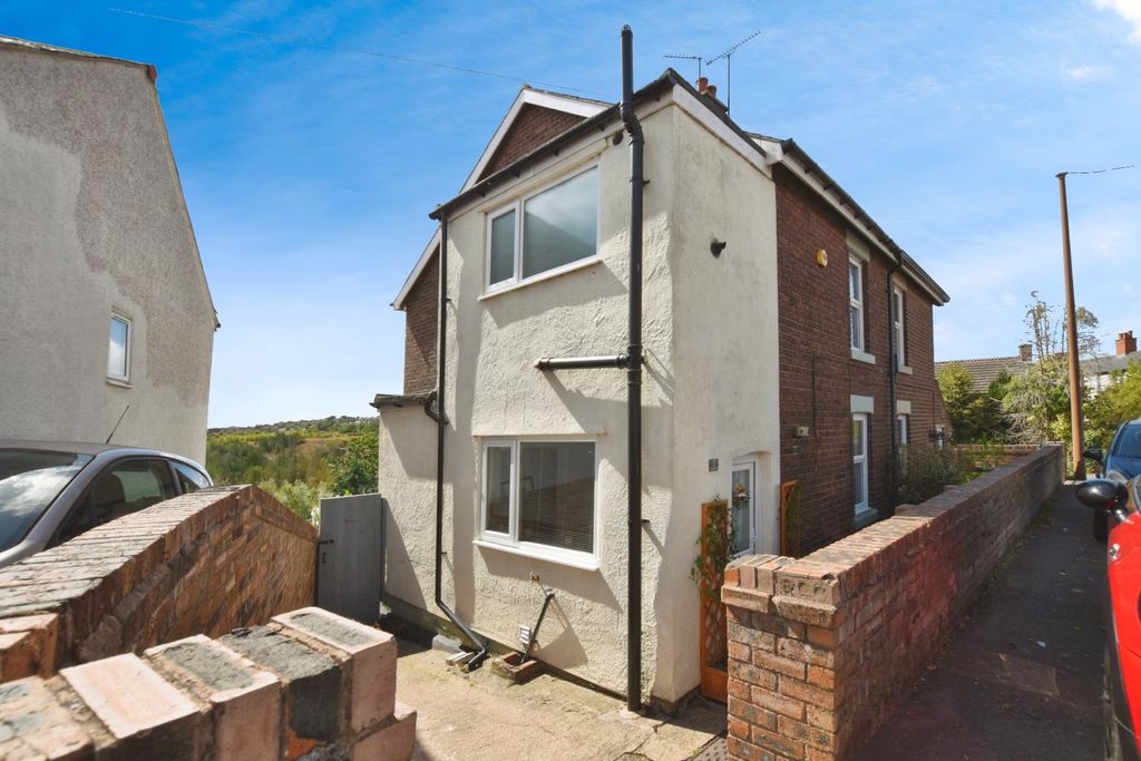 Property photo 1 of 23