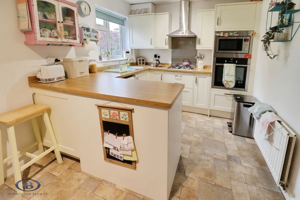 Property photo 2 of 18 Pbox-Img.Jpg