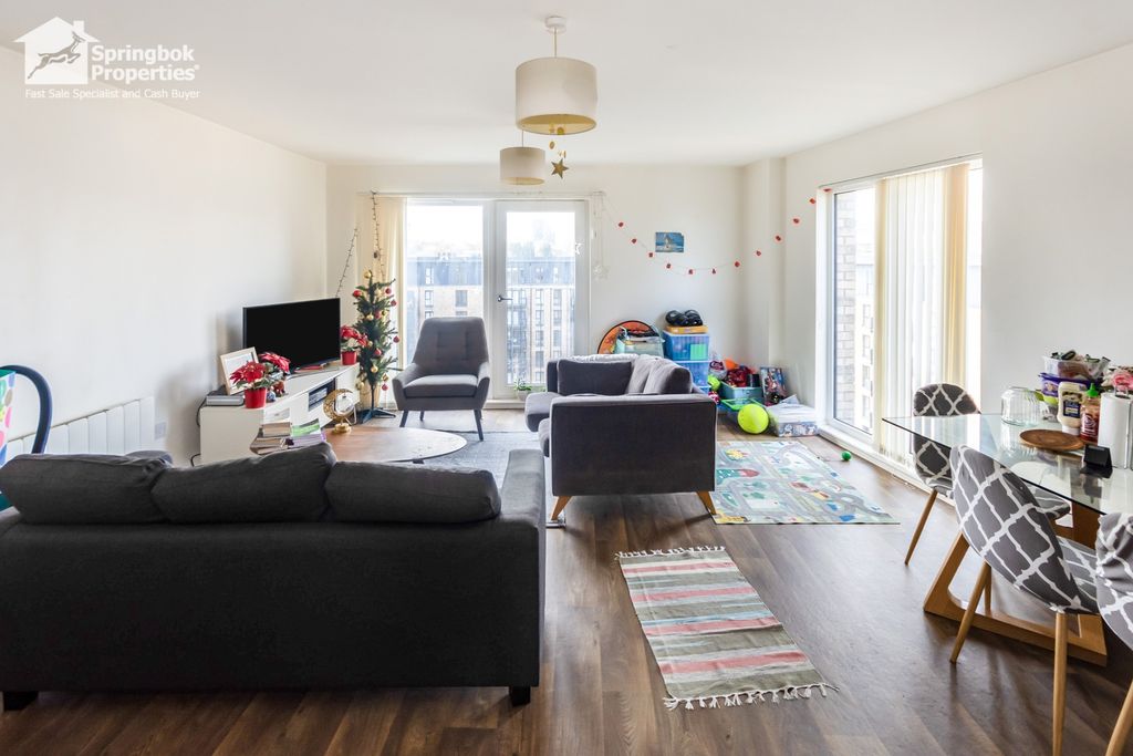 Property photo 2 of 13 Image 1