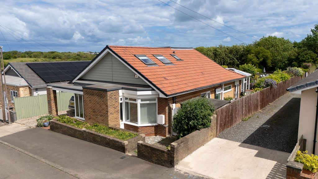 Property photo 1 of 50