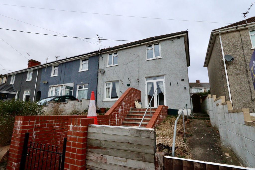 Property photo 1 of 24