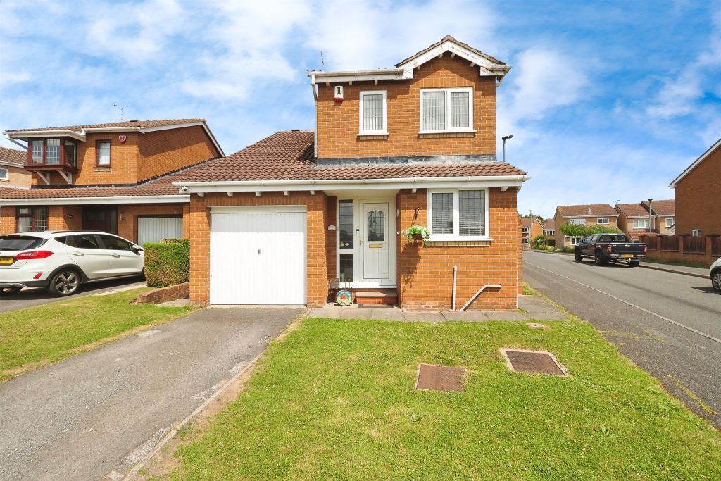 Property photo 1 of 17