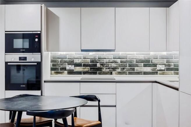 Property photo 1 of 2