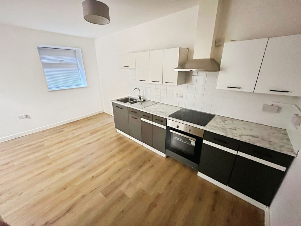 Property photo 1 of 4 Bathroom