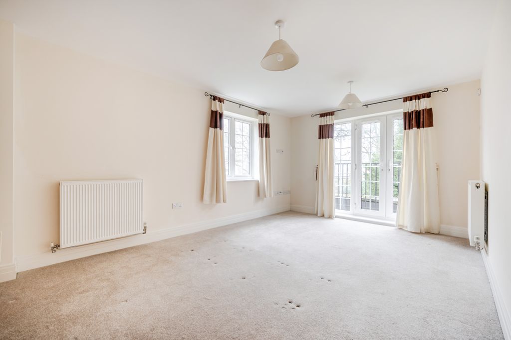 Property photo 3 of 20