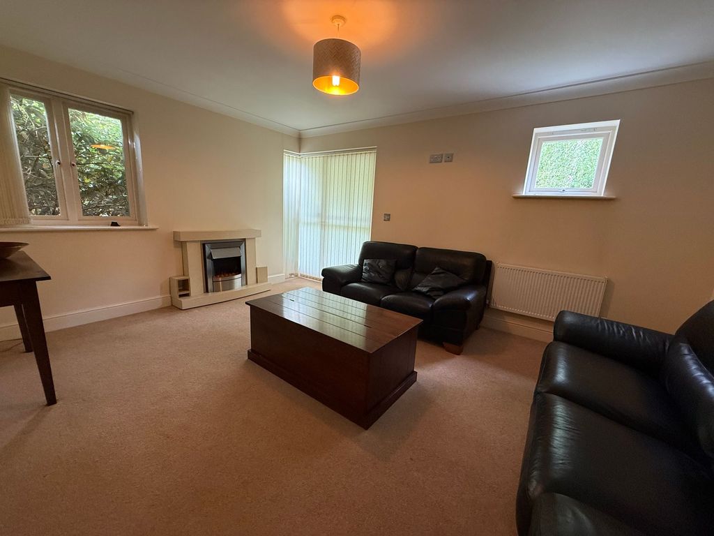 Property photo 3 of 26
