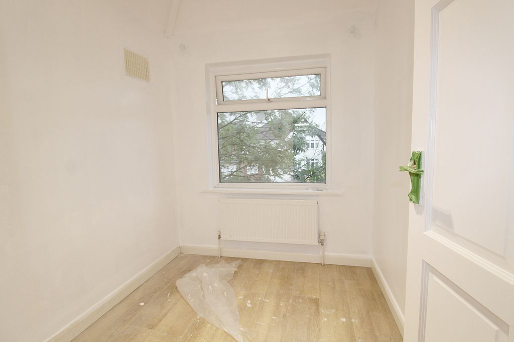 Property photo 3 of 4 Bedroom 3