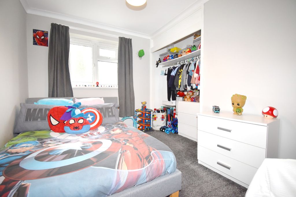 Property photo 3 of 7