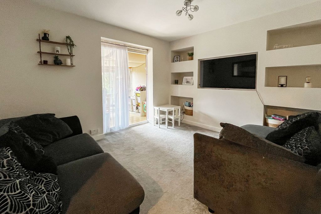 Property photo 3 of 13 Picture No. 09