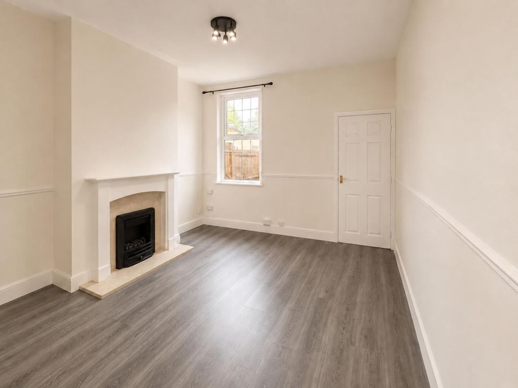 Property photo 3 of 11 4E8Bd56d-A129-4A66-Bd8E-B0115A99ce7A.Png