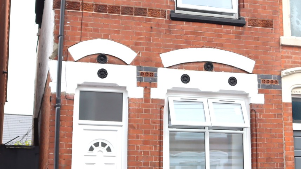 Property photo 1 of 39