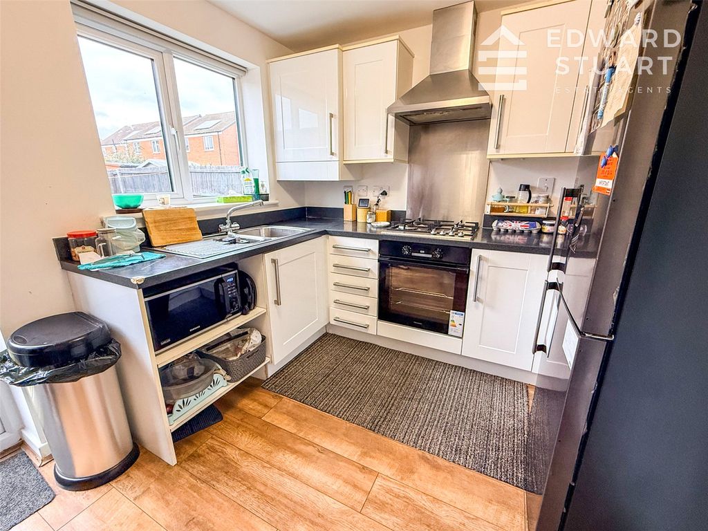 Property photo 3 of 11 Picture No. 08