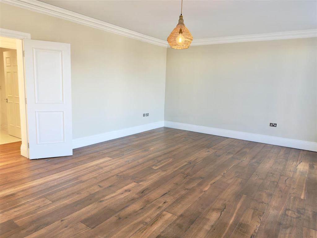 Property photo 2 of 12 Img_0061.Jpeg