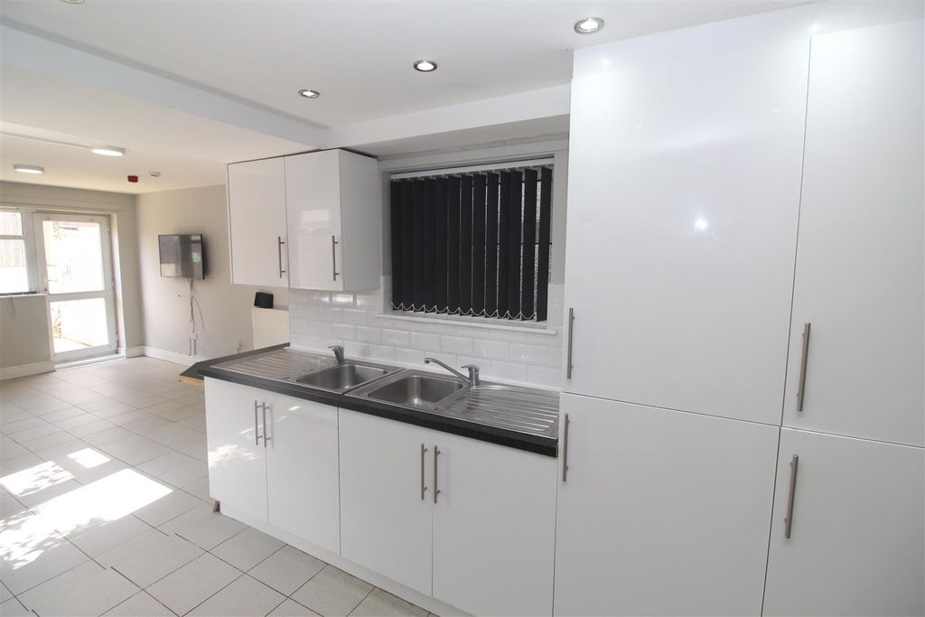 Property photo 3 of 29 Img_0819.Jpg