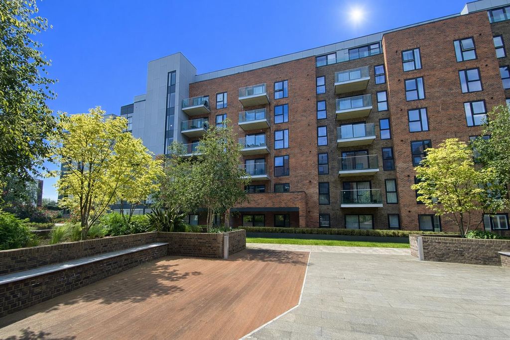 Additional image 18 of 2 bed flat for saleEast Station Road, Fletton Quays, Peterborough PE2