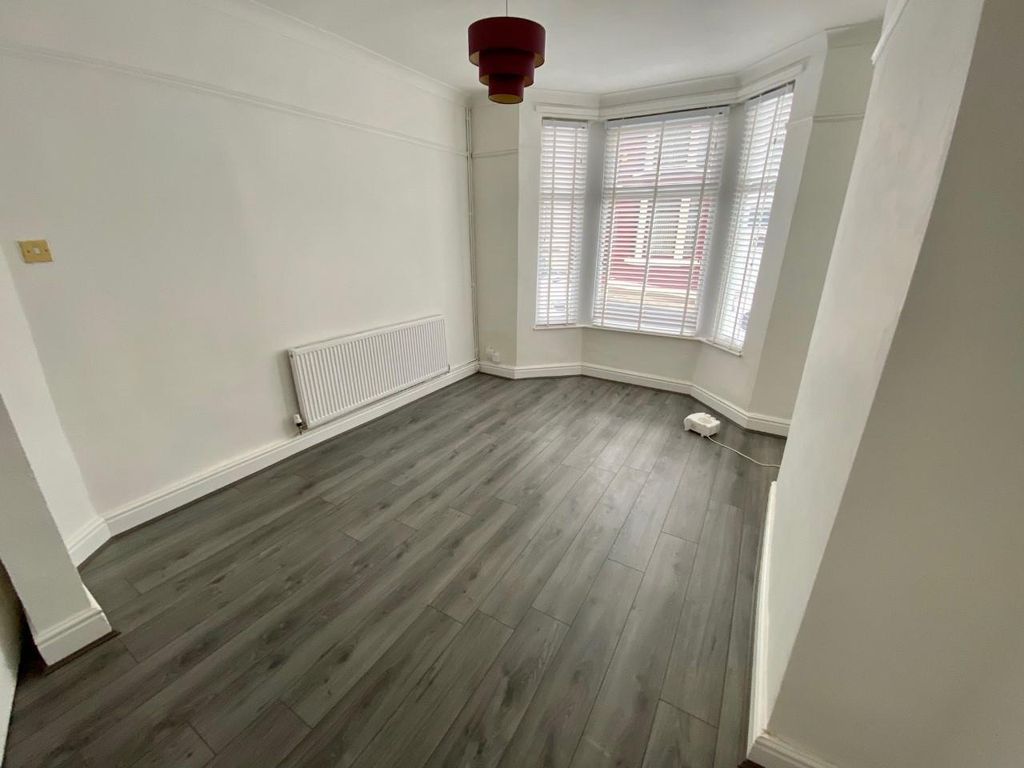 Property photo 3 of 9 Agh9P1Ivduupdehddynl1G.Jpg