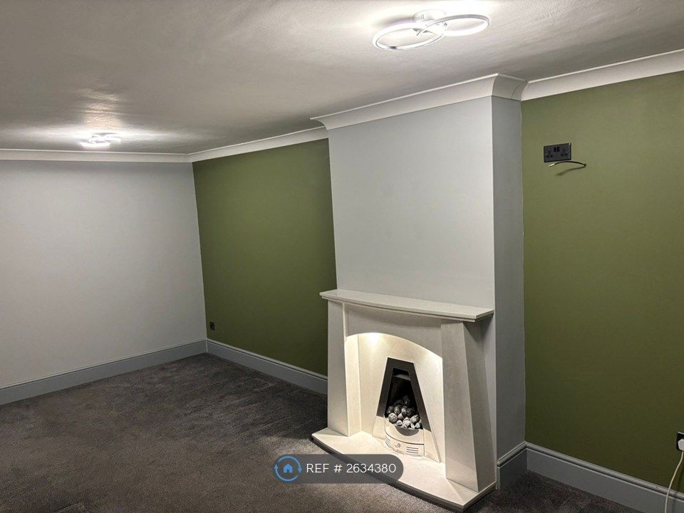Property photo 3 of 27