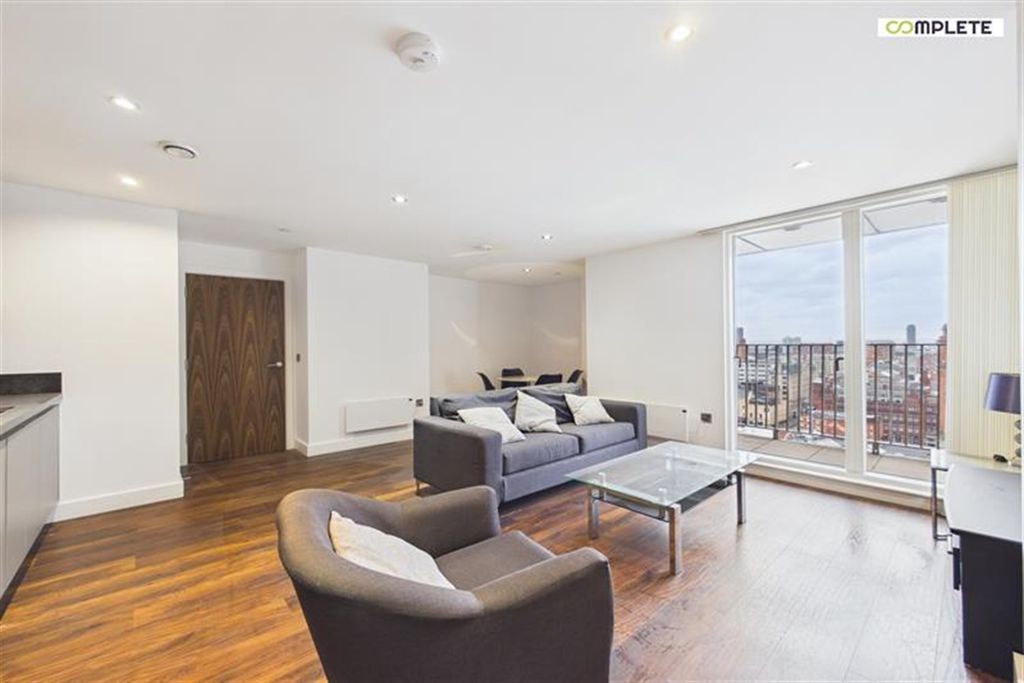 Property photo 1 of 13 (Main)