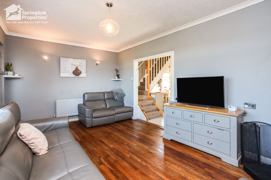 Property photo 3 of 18 Image 3