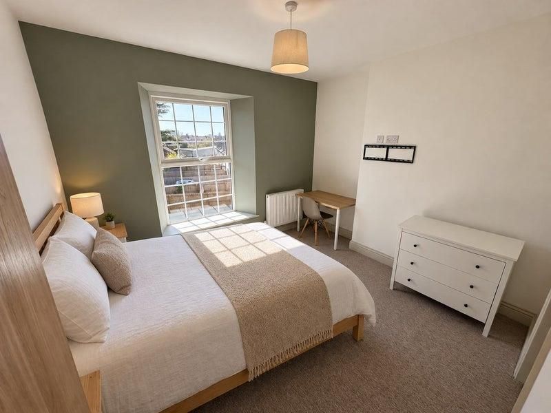 Property photo 1 of 11 Room 6.Jpg
