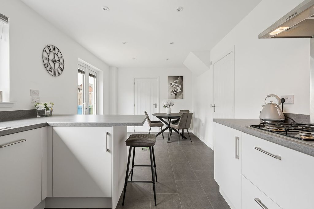Additional image 10 of 4 bed detached house for saleFairlie Road, Livingston Village EH54