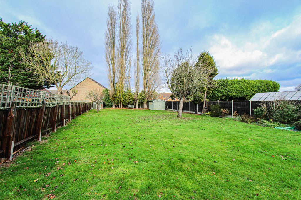 Property photo 3 of 18 Rear Garden