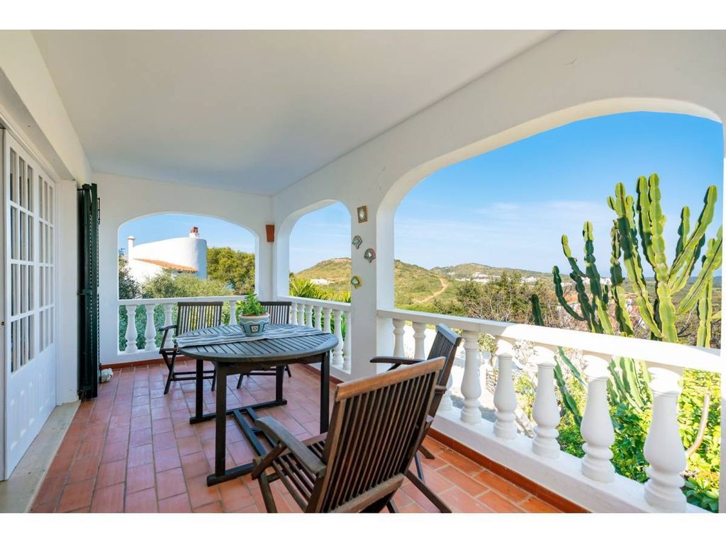 Property photo 1 of 30