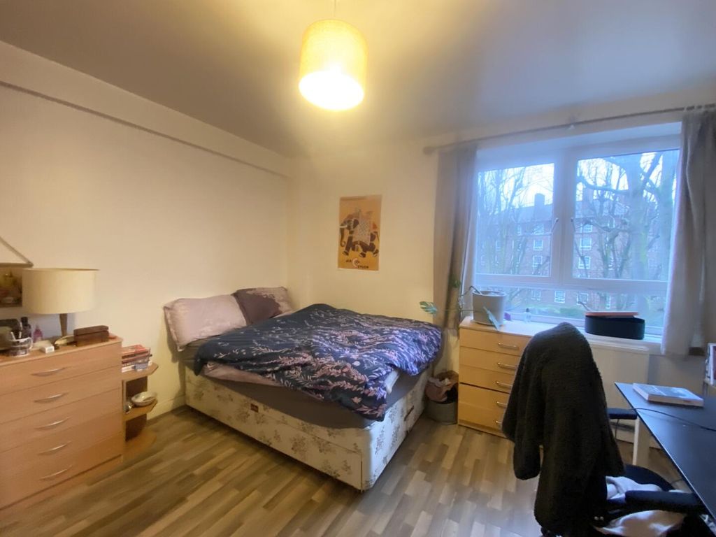 Property photo 2 of 7 Bedroom