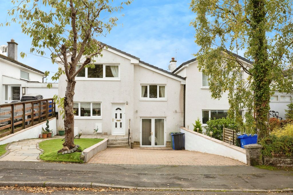 Property photo 1 of 21